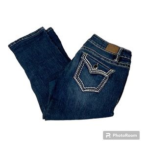 YMI Jeans Women’s Juniors Denim Capris Size 7